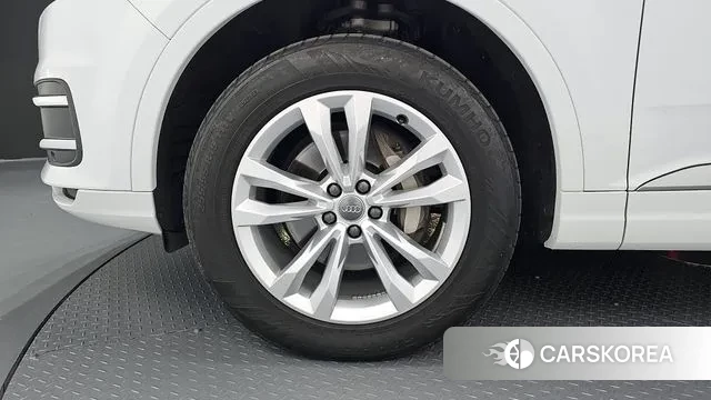 Audi Q7 (4M) id 3479887 из Кореи 15
