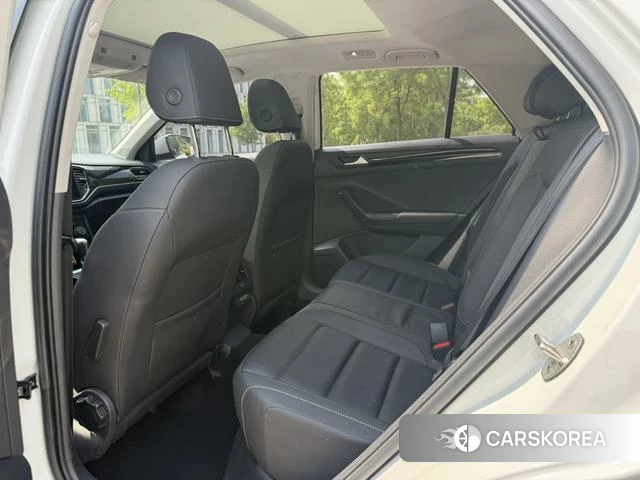 Volkswagen T-Roc 2021 Белый из Китая, фото 5