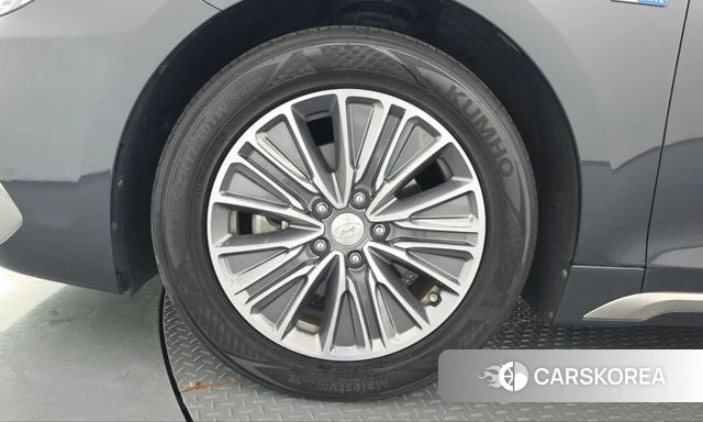 Hyundai Grandeur IG Hybrid id 5004372 из Кореи 30