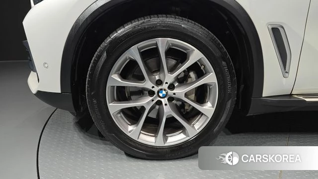 BMW X5 (G05) id 4952788 из Кореи 34