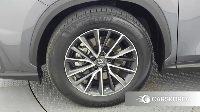 Lexus NX450h + 2nd generation id 4958510 из Кореи 26
