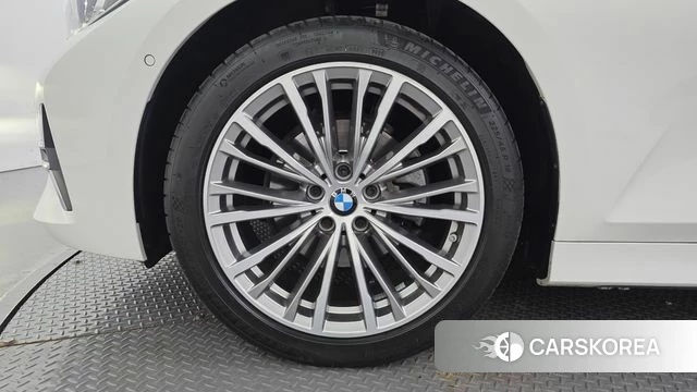 BMW 3 Series (G20) id 5027527 из Кореи 29