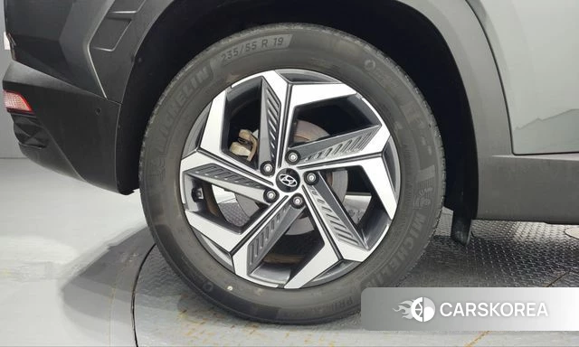 Hyundai Tucson (NX4) id 4981747 из Кореи 30