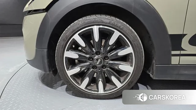 Mini Cooper S id 3297010 из Кореи 15