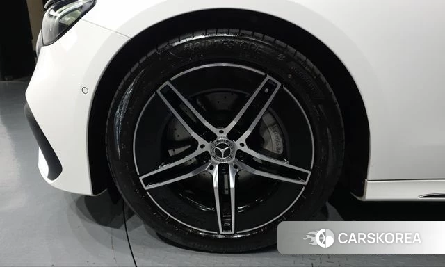 Mercedes-Benz E-Class W214 id 4995275 из Кореи 28