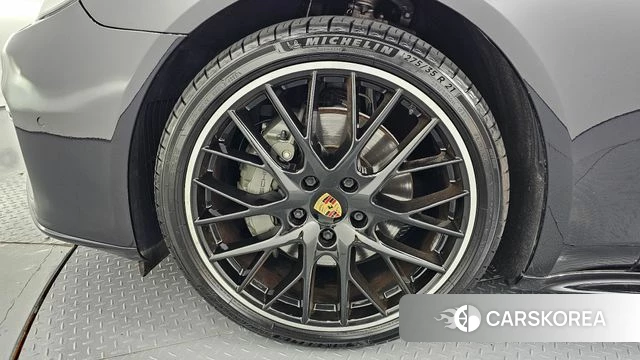 Porsche Panamera (971) id 4737677 из Кореи 26