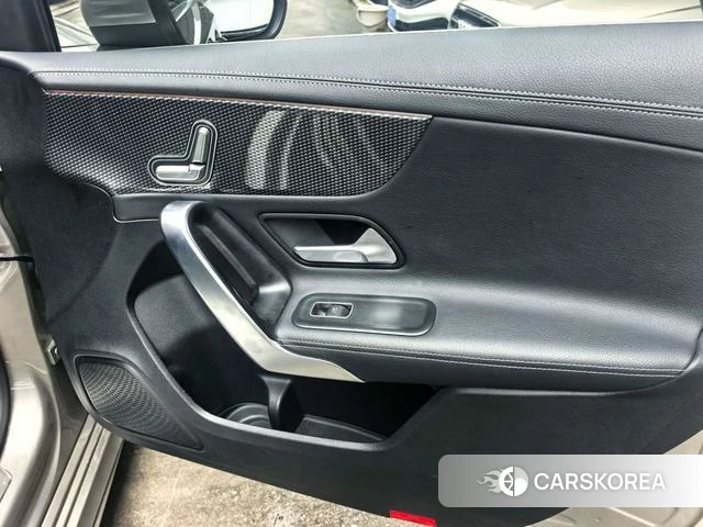 Mercedes-Benz A-Class 2021 Темно-серый из Китая, фото 5