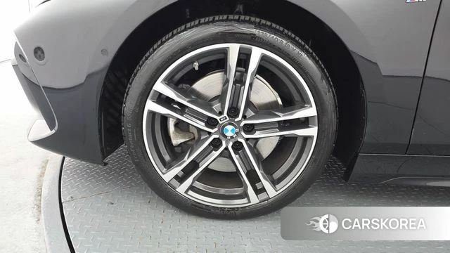 BMW 1 Series (F40) id 5026773 из Кореи 15