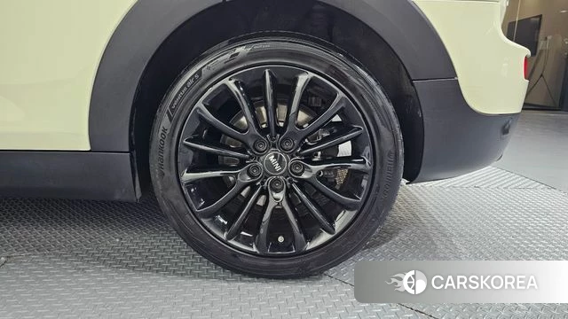 Mini Cooper Clubman id 3827549 из Кореи 15