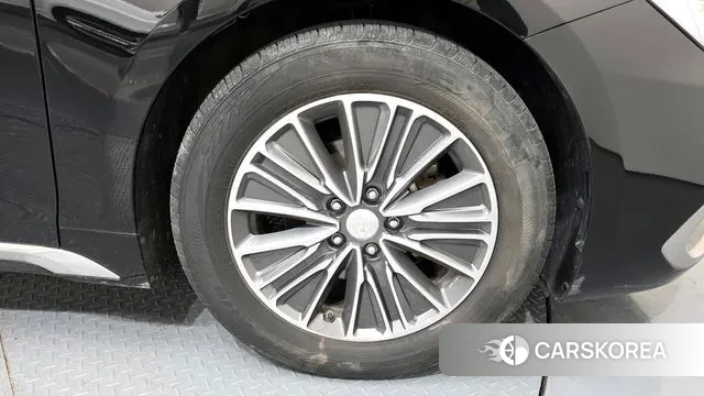 Hyundai Grandeur IG Hybrid id 3760739 из Кореи 15