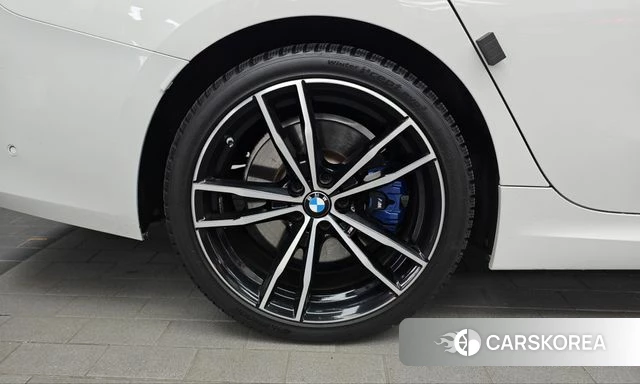 BMW 3 Series (G20) id 5004067 из Кореи 29
