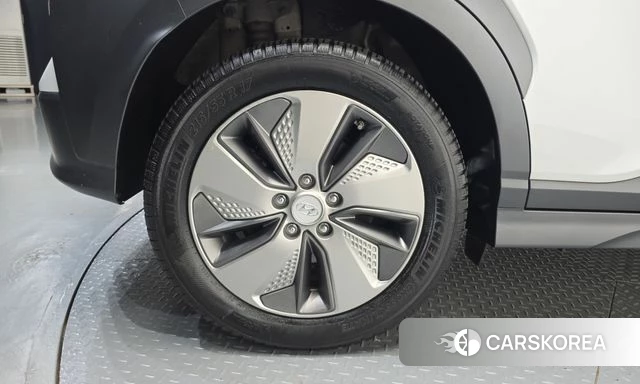 Hyundai Kona Electric id 4960436 из Кореи 27