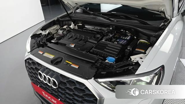 Audi Q3 (F3) id 5053844 из Кореи 26