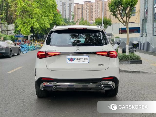 Mercedes-Benz GLC 2024 Белый из Китая, фото 6