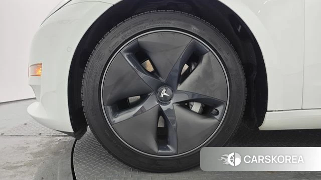 Tesla Model 3 id 5013435 из Кореи 15