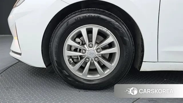 Hyundai The New Avante AD id 3677194 из Кореи 15
