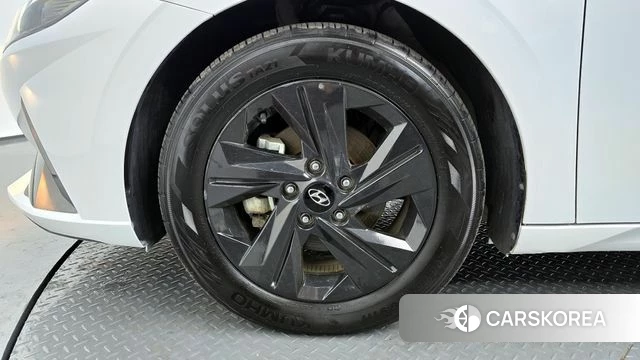 Hyundai Avante Hybrid (CN7) id 3934428 из Кореи 15