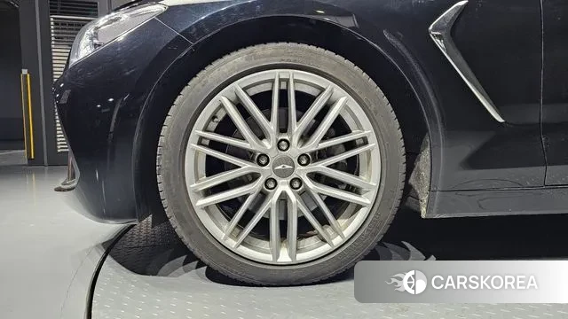 Genesis G70 id 3611982 из Кореи 15