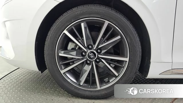 Hyundai The New Grandeur IG id 5047038 из Кореи 15