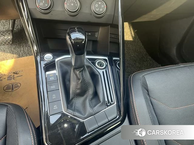 Volkswagen Tayron 2021 Черный из Китая, фото 5