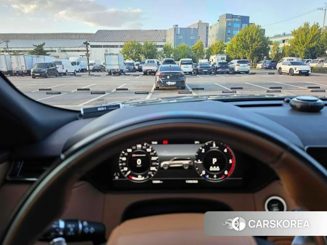 Land Rover Range Rover Velar id 4960137 из Кореи 5