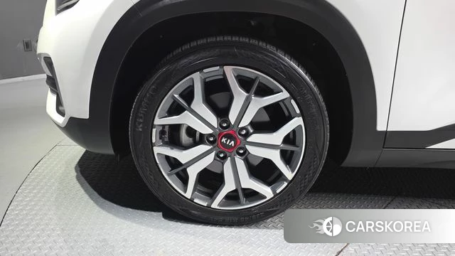 Kia Seltos id 4952284 из Кореи 28