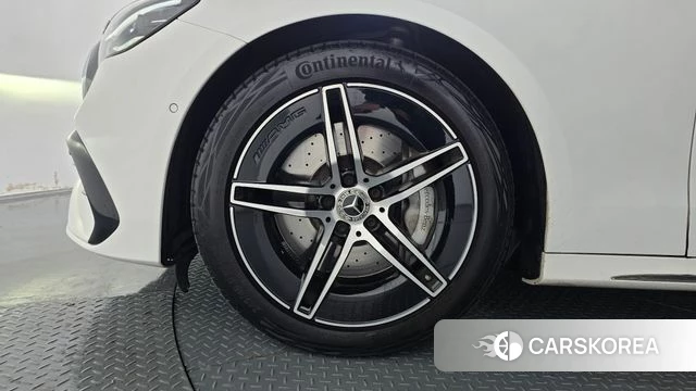 Mercedes-Benz E-Class W214 id 5045762 из Кореи 30