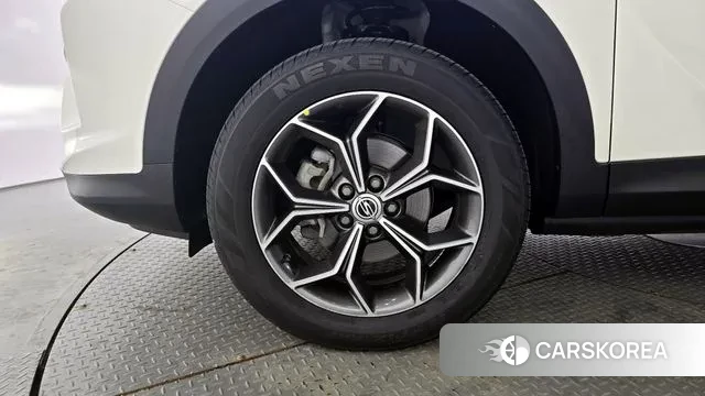 Ssangyong Beautiful Korando id 3378089 из Кореи 15