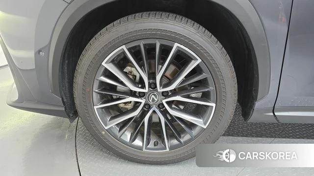 Lexus NX350h Second generation id 4964348 из Кореи 31
