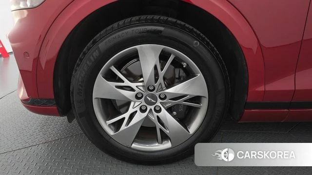Genesis GV70 id 5011767 из Кореи 32