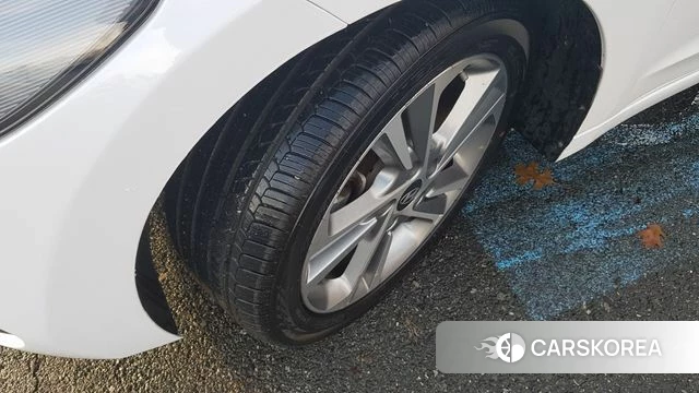 Hyundai Avante AD id 4953285 из Кореи 9