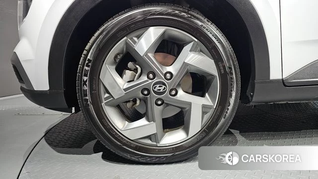 Hyundai Venue id 5017375 из Кореи 29