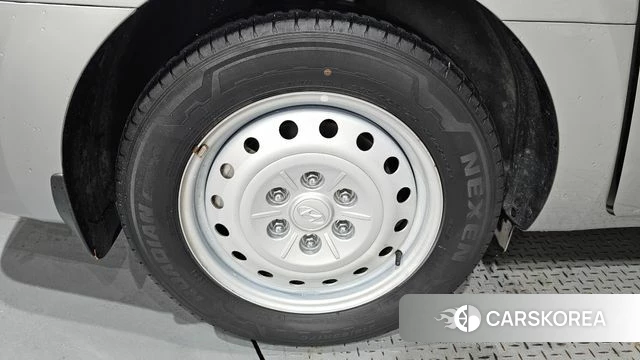Hyundai Staria id 4567497 из Кореи 15