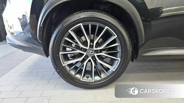 Lexus NX350h Second generation id 5039050 из Кореи 28