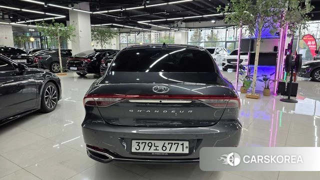Hyundai The New Grandeur IG Hybrid id 4977436 из Кореи 15