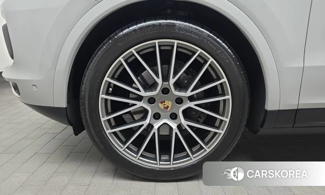 Porsche Cayenne (PO536) id 4965452 из Кореи 29