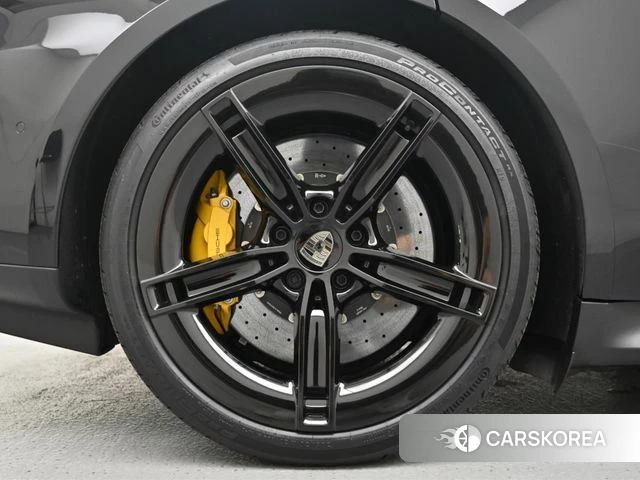 Porsche Taycan id 4984926 из Кореи 15