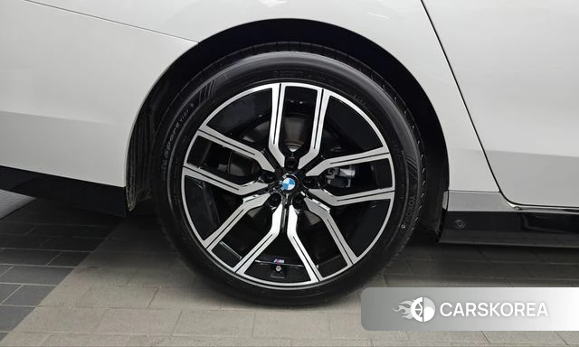 BMW 7 Series (G70) id 5015713 из Кореи 34
