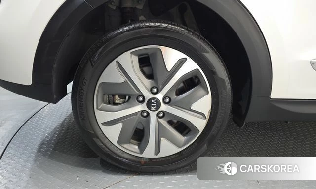 Kia Niro EV id 4998446 из Кореи 25