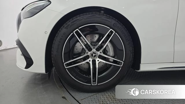 Mercedes-Benz E-Class W214 id 5051649 из Кореи 15