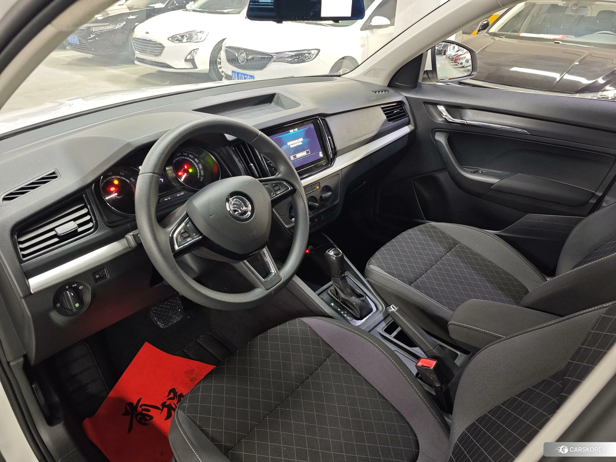 Skoda Kamiq 2020 Белый из Китая, фото 5