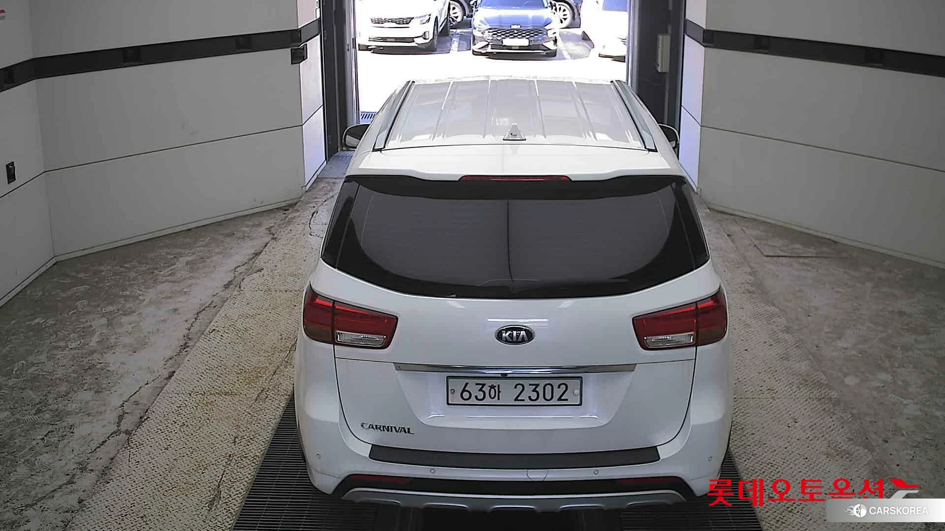 Kia Carnival id 4989989 из Кореи 31