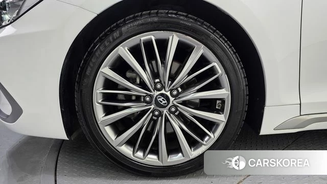 Hyundai Grandeur IG id 5018859 из Кореи 31