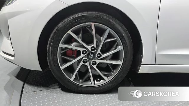 Hyundai The New Avante AD id 4993169 из Кореи 15