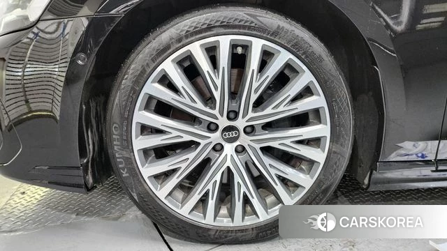 Audi A8 (D5) id 3806172 из Кореи 15