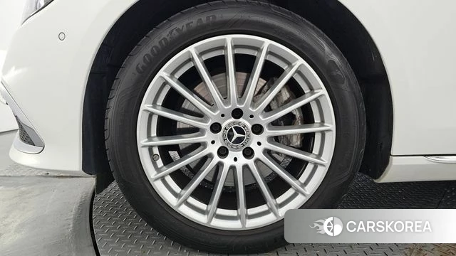 Mercedes-Benz E-Class W213 id 5003046 из Кореи 31