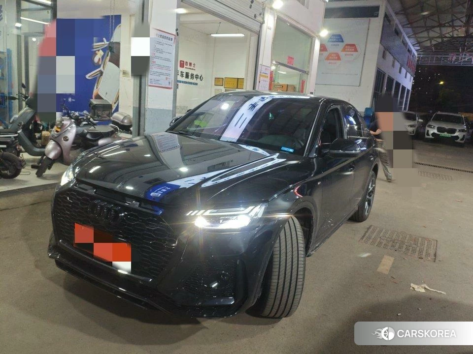 Audi Q5L 2020 Черный из Китая, фото 5