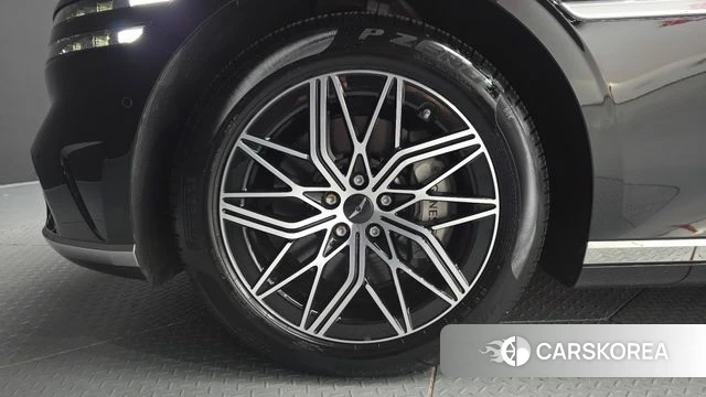 Genesis G90 (RS4) id 5021158 из Кореи 31