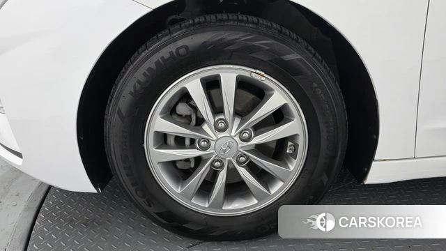 Hyundai The New Avante AD id 4732594 из Кореи 33