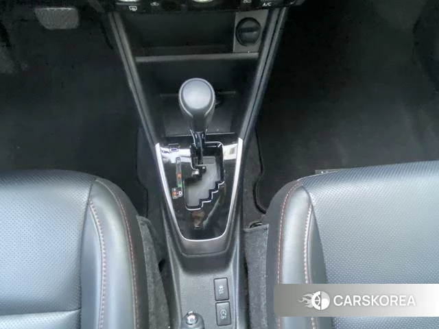 Toyota Yaris L 2021 Белый из Китая, фото 5